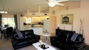House | Living room