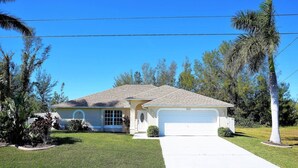 House | Front of property - Villa Tuscarora (Cape Coral)