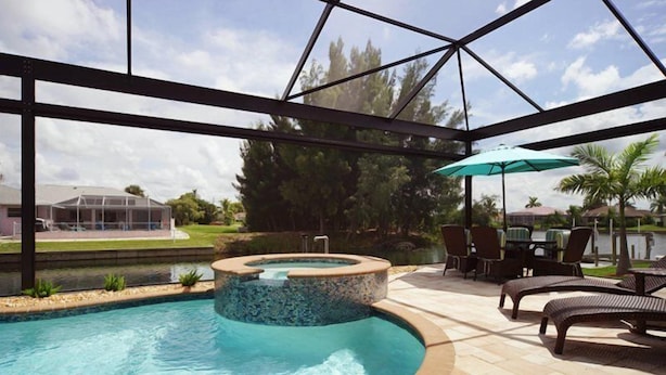 Outdoor pool - Tranquility (Cape Coral)