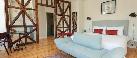 Soundproofing, iron/ironing board, free cots/infant beds, free WiFi