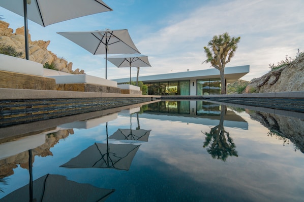 Piscina externa