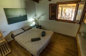 Firemannsrom, hageutsikt | Utsikt fra rommet