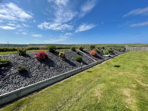 Property grounds - Acdc Glamping, Campervan , Caravan and Tent Resort (Fraserburgh)