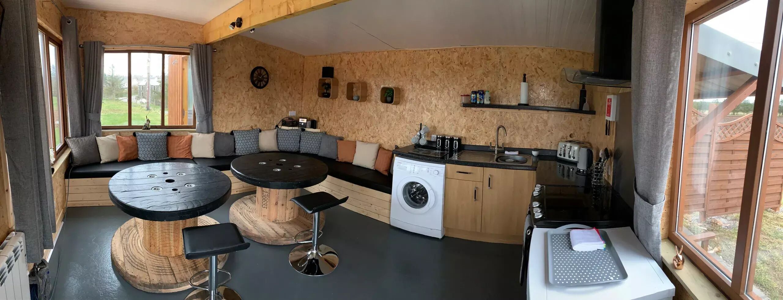 Bar-salon