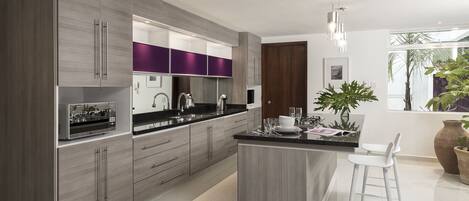 Fridge, microwave, stovetop, coffee/tea maker