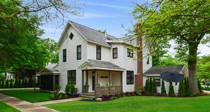 Saugatuck Farmhouse - Viiden makuuhuoneen huvila, vuodepaikkoja 10