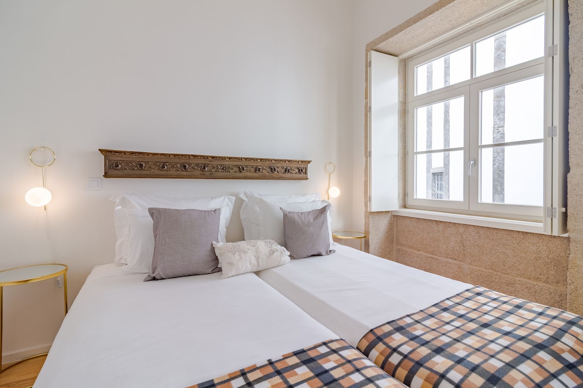 Studio (5) | Soundproofing, iron/ironing board, free cots/infant beds, free WiFi