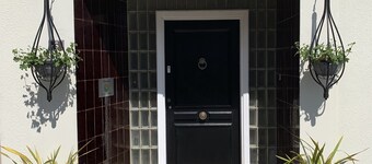 No 6 Bed & Breakfast