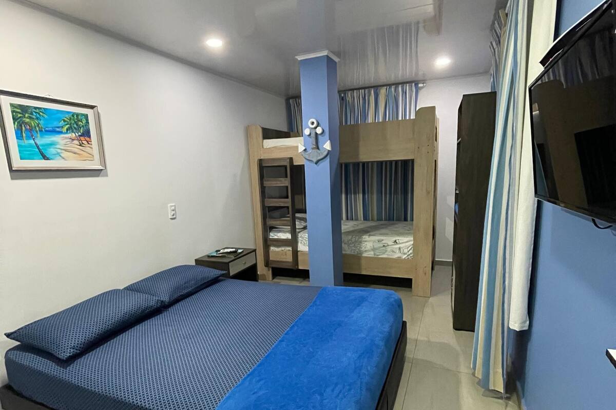 Comfort Quadruple Room, Non Smoking