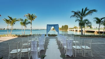 Área de bodas al aire libre