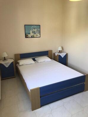 3 bedrooms, Internet