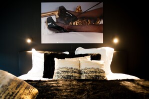 1 habitación, tabla de planchar con plancha, wifi y ropa de cama 