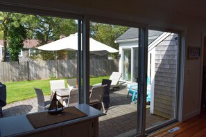 Outdoor dining - Immaculate Nantucket style cape home near beach! (West Dennis)