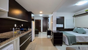 Traditional Apartment, 1 Double Bed with Sofa bed, Air conditioning | 1 bedroom, iron/ironing board, free WiFi, bed sheets