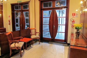 Apartamento superior, 1 cama de casal | Parte interna