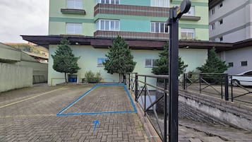 Traditional Apartment, 1 Double Bed with Sofa bed, Air conditioning | Property grounds