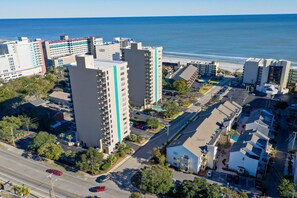 Exterior - Oceanfront views pool sleeps eight steps to the beach daily rentals welcome (Myrtle Beach)