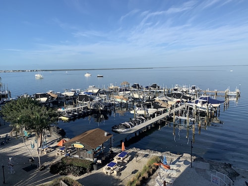 Moon Bay 2 Bed Condo within B Building with side sea & pool views