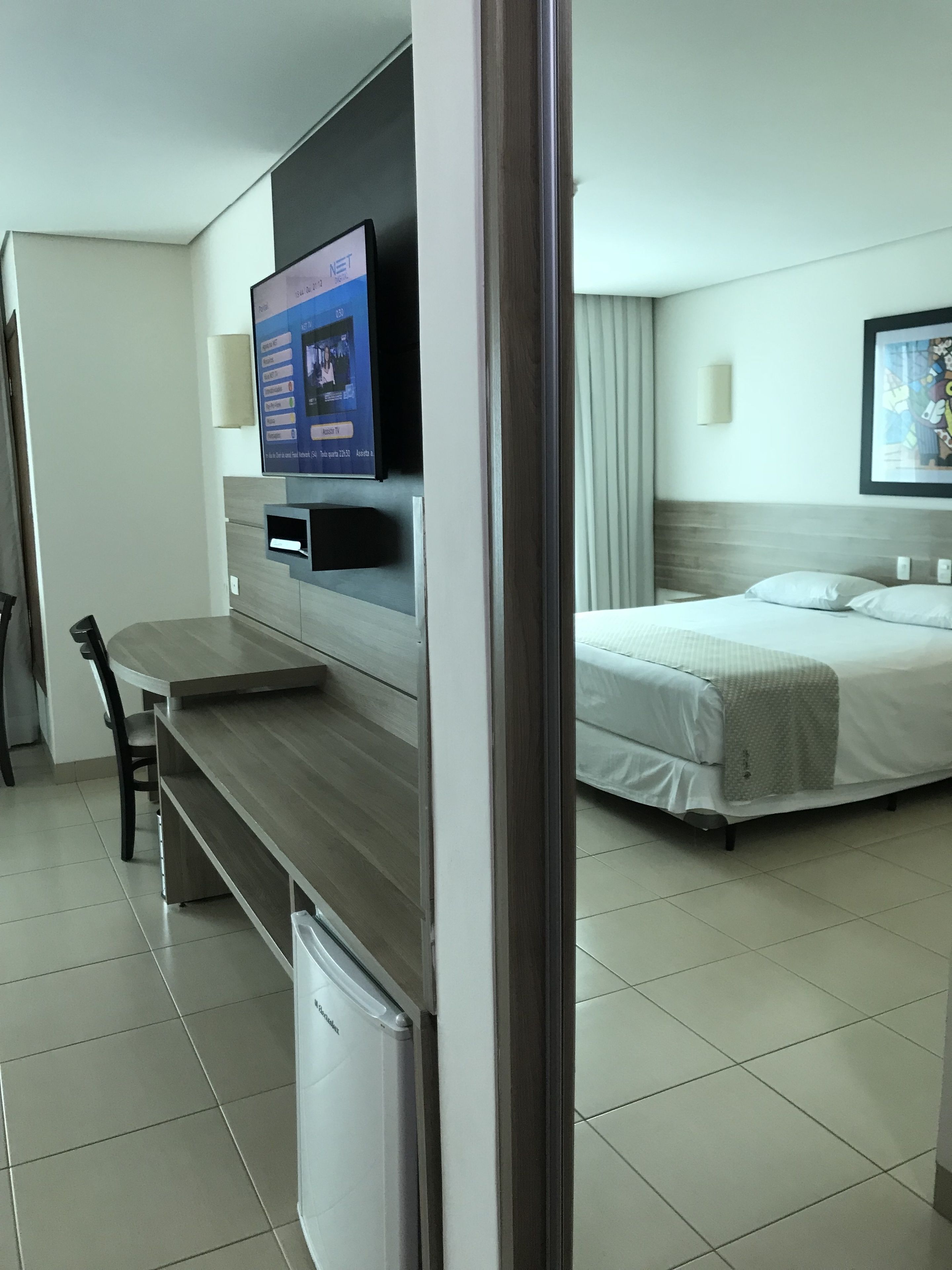 classic triple room | minibar, in-room safe, individually decorated, desk