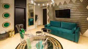 Suite Premier, 1 dormitori, vistes a la ciutat | Roba de llit d'alta qualitat i decoració individual