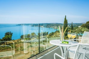 Villa (3 Bedrooms) | Exterior