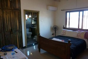 Panoramic Apartment, 2 Bedrooms | Desk, iron/ironing board, bed sheets