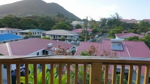 Unclassified image, 4 of 11, button - Mahoe Panoramic Haven (Gros Islet)