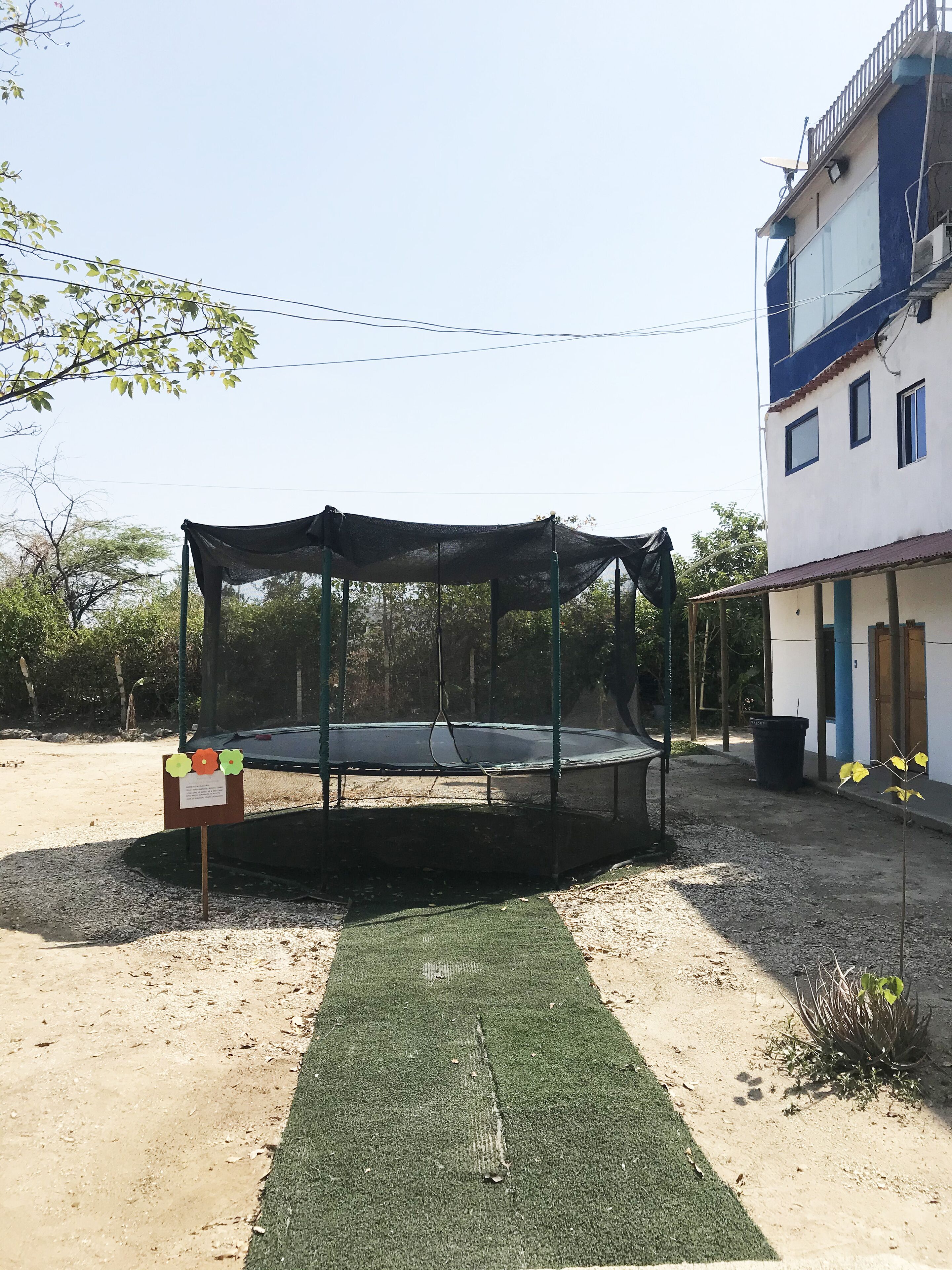 children’s play area – outdoor