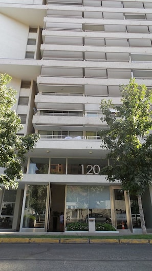 Exterior - Aparthotel Braman (Santiago)