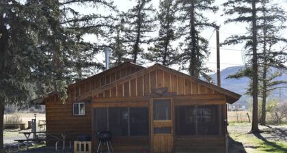 Historic Moose Lodge Cabin