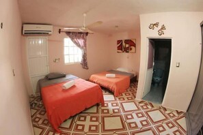 Casa, 2 habitaciones, para no fumadores | 2 habitaciones, wifi gratis y ropa de cama 