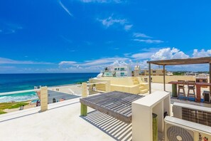 Terrace/patio - Esperanza Upstairs by Skyrun (Isla Mujeres)