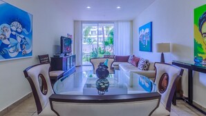 Apartment, 1 Schlafzimmer, Nichtraucher | Essbereich im Zimmer