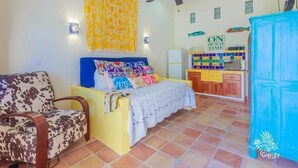 Studio, 1 Queen Bed, Non Smoking | Living area - Casa Amor - Studio by Skyrun (Isla Mujeres)