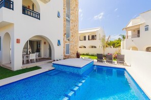 Outdoor pool - Casa de la Risa by Skyrun (Isla Mujeres)