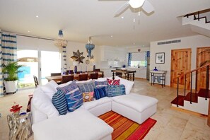 Ferienhaus, 4 Schlafzimmer, Nichtraucher | Wohnzimmer