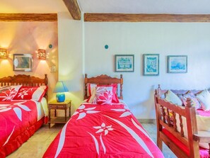 House, 4 Bedrooms, Non Smoking | 4 bedrooms, free WiFi, bed sheets