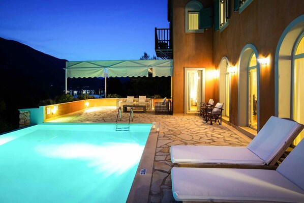 Sundeck