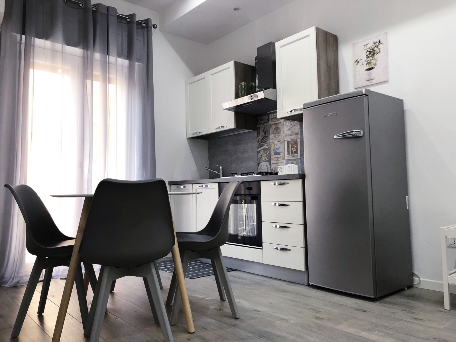 Essbereich im Zimmer