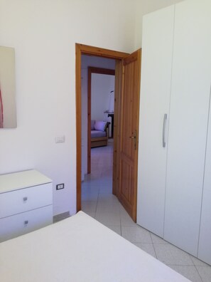 2 makuuhuonetta, vuodevaatteet