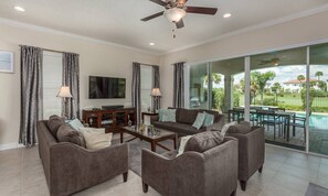 TV, video games - Bright Home with Game Room Theater at Reunion (Kissimmee)