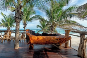 Premium Studio Suite, 1 Bedroom, Sea View, Oceanfront | Terrace/patio