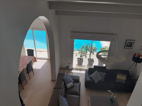 The edge of the wood. Bright villa close to La Rochelle and Ile de Ré.