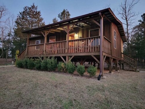 BIG BUCK CABIN 
