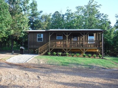 BIG BUCK CABIN