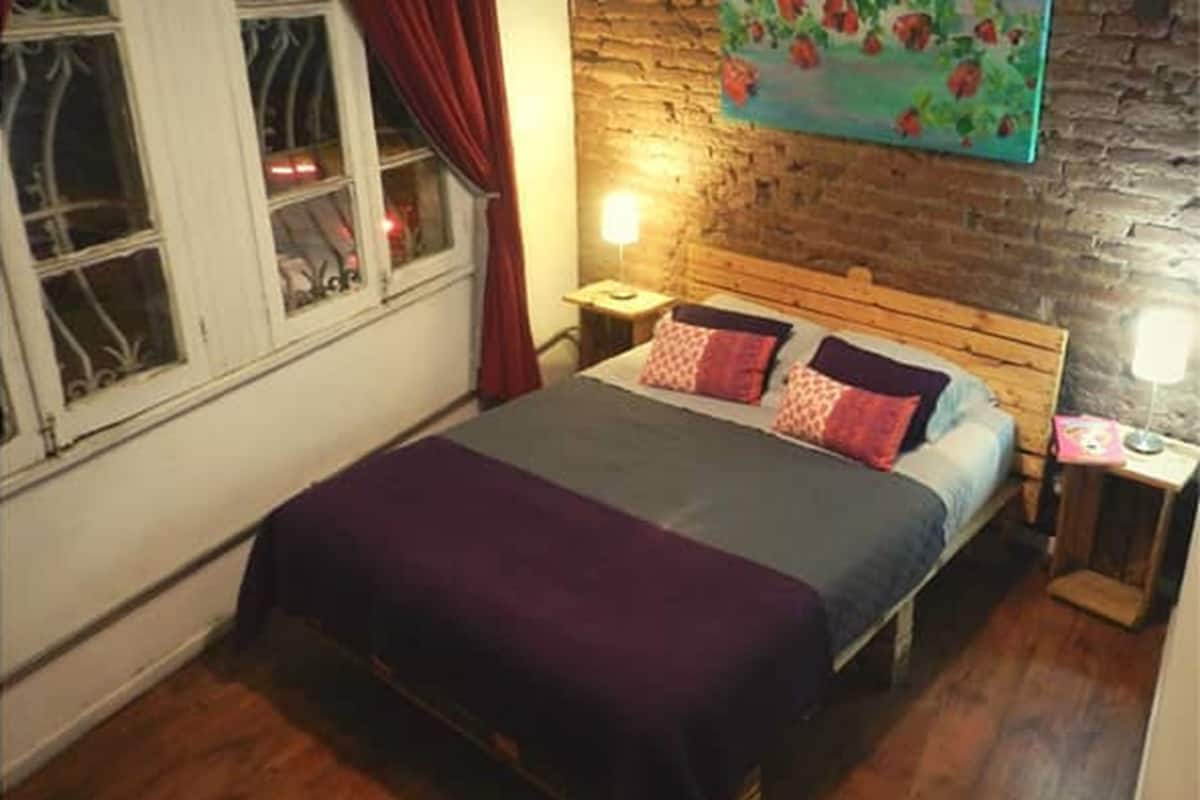 Basic Double Room, 1 Queen Bed, Partial Ocean View | Premium bedding, in-room safe, free WiFi, individually decorated
