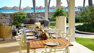 Café da manhã feito na hora todos os dias (USD 20 por pessoa)