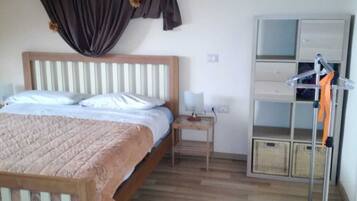 3 camere, Wi-Fi, lenzuola