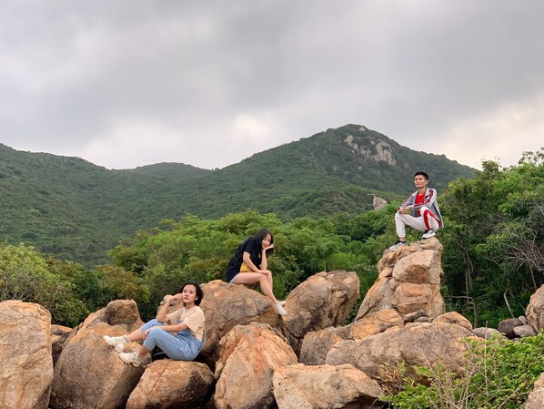 Hiking - Casa Maya Hotel (Vinh Hai)