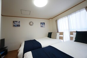 Apartment | 1 bedroom, blackout curtains, free WiFi, bed sheets - Apartment Soleil MAR0003E (Osaka)